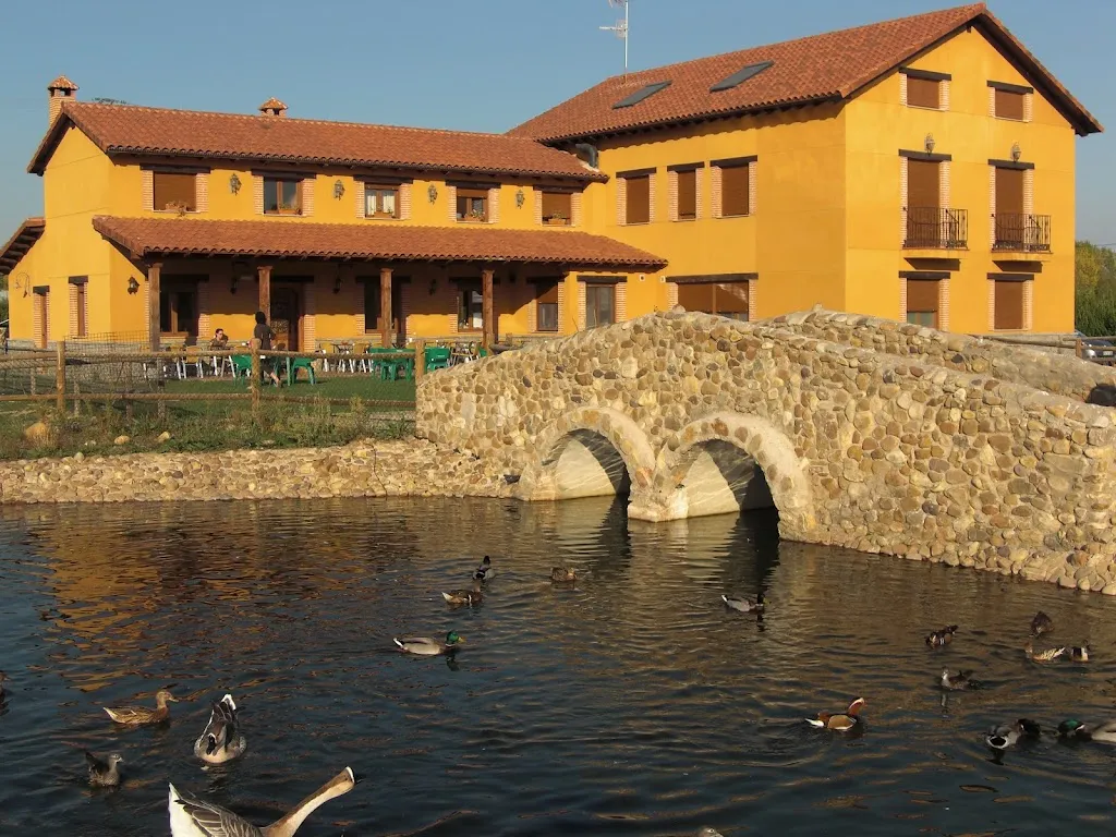 Los Reales_Carrizo de la Ribera_slider_image_1