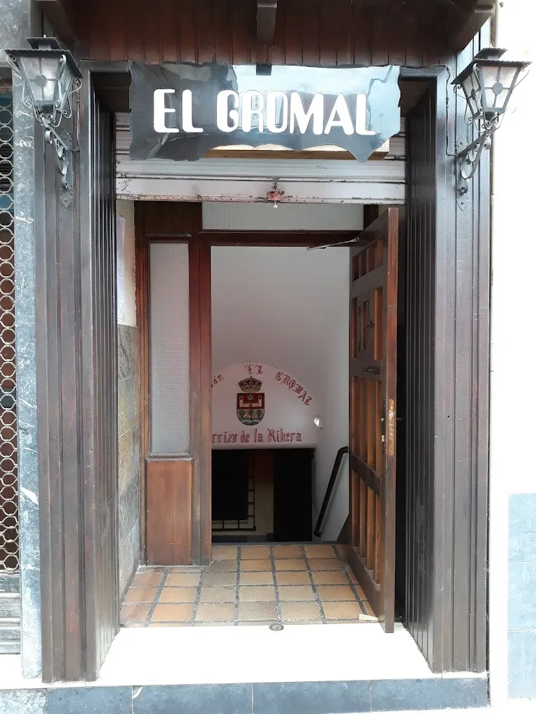 Mesón El Gromal restaurant in Carrizo
