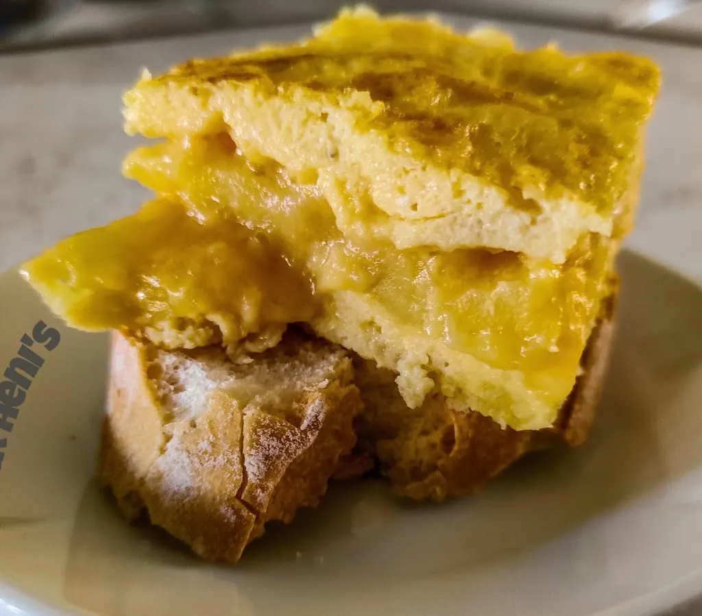 Henis_Castrocontrigo_slider_image_2