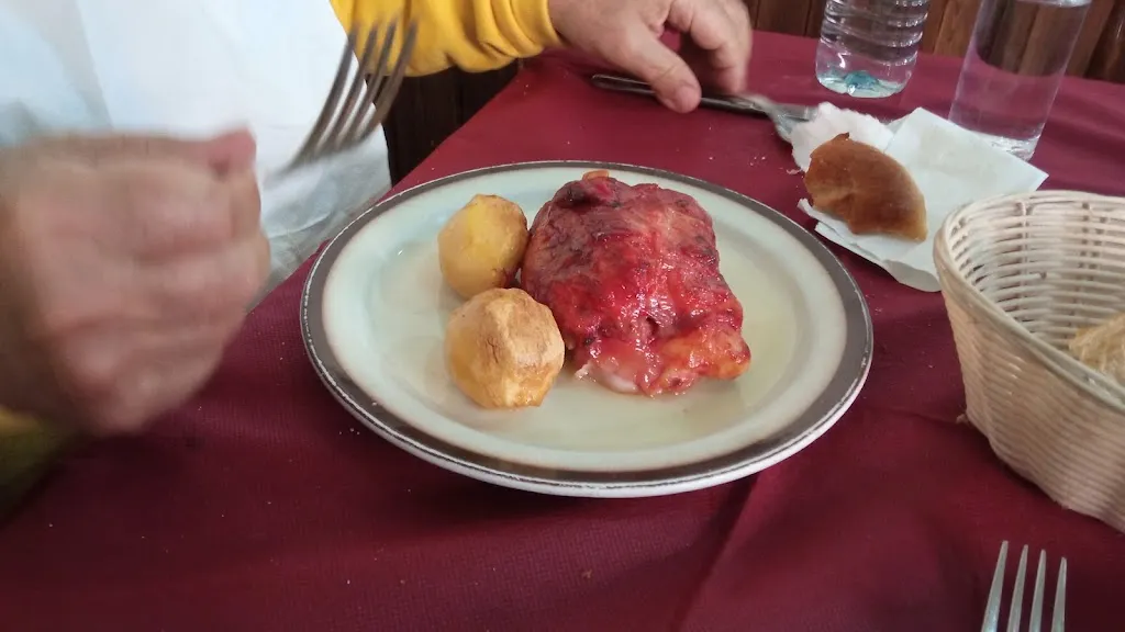 Rafa Rafita_El meson escondido_Cebanico_review