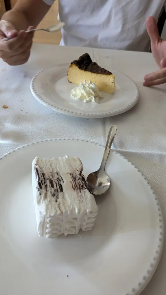 Roberto Lestón_Restaurante Casa Gato_Cacabelos_review