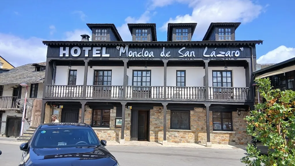 Moncloa de San Lazaro_Cacabelos_slider_image_3