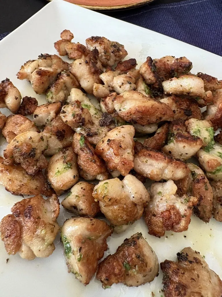 Leticia Rodríguez_Restaurante los Arcos_Cacabelos_review