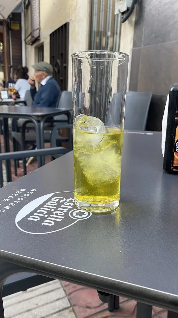 문영록_El Pajarito_Cacabelos_review