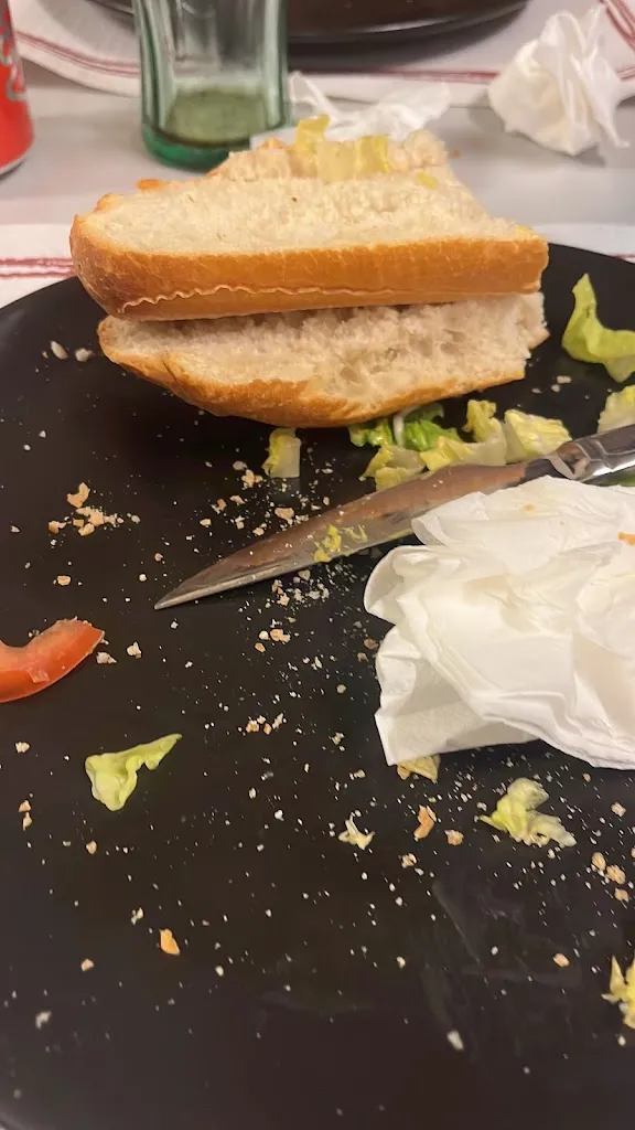 Roberto Arias González_Rock and Burguer_Cacabelos_recensione