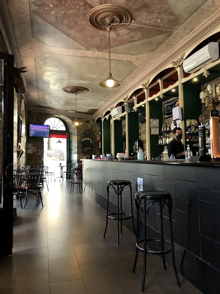 José Luis Martínez_Hostal Restaurante Siglo XIX_Cacabelos_review