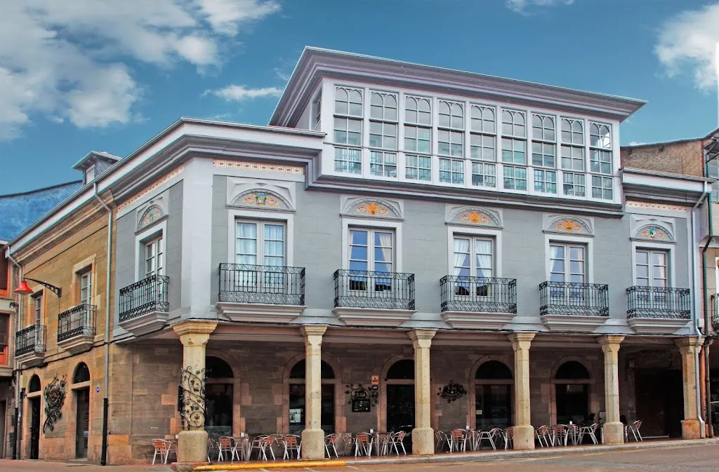 Hostal Restaurante Siglo XIX_Cacabelos_slider_image_1