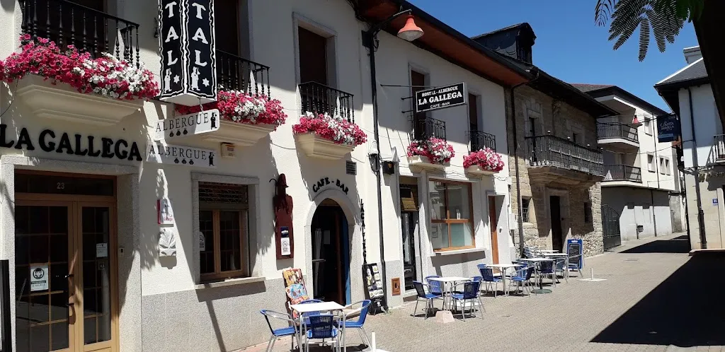 Hostal La Gallega restaurant in Cacabelos