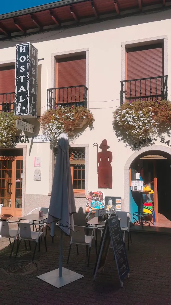 Hostal La Gallega_Cacabelos_slider_image_2