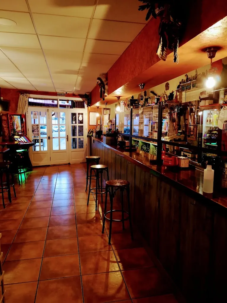 Alojamiento y Albergue EL MOLINO Restaurante_Cacabelos_slider_image_3