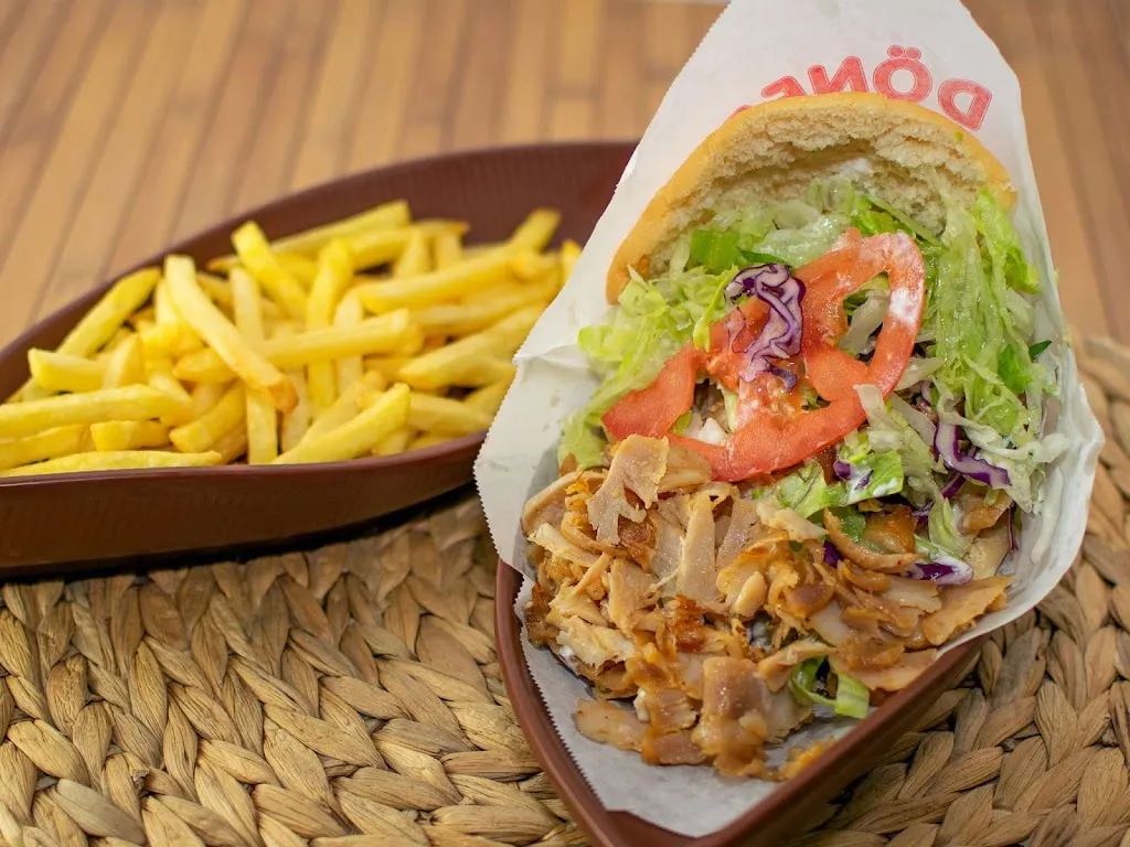 Turco kebab pizza_Cacabelos_slider_image_3