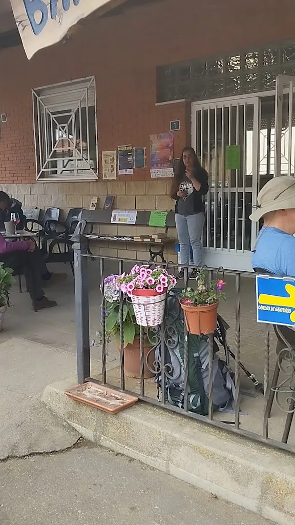 La parada de Chozas de abajo restaurant in Chozas de Abajo