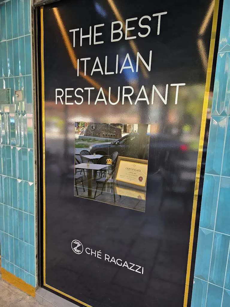 Stian Bringeland Hansen_Restaurante Ché Ragazzi - Fusione Gastronomica Italiana - Elda_Elda_recensione