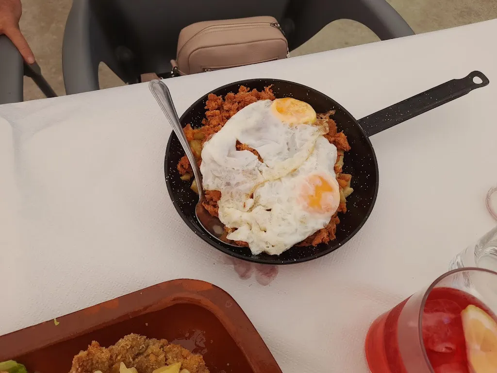 Menu_Bar Las Cañas_Cimanes del Tejar_image_5