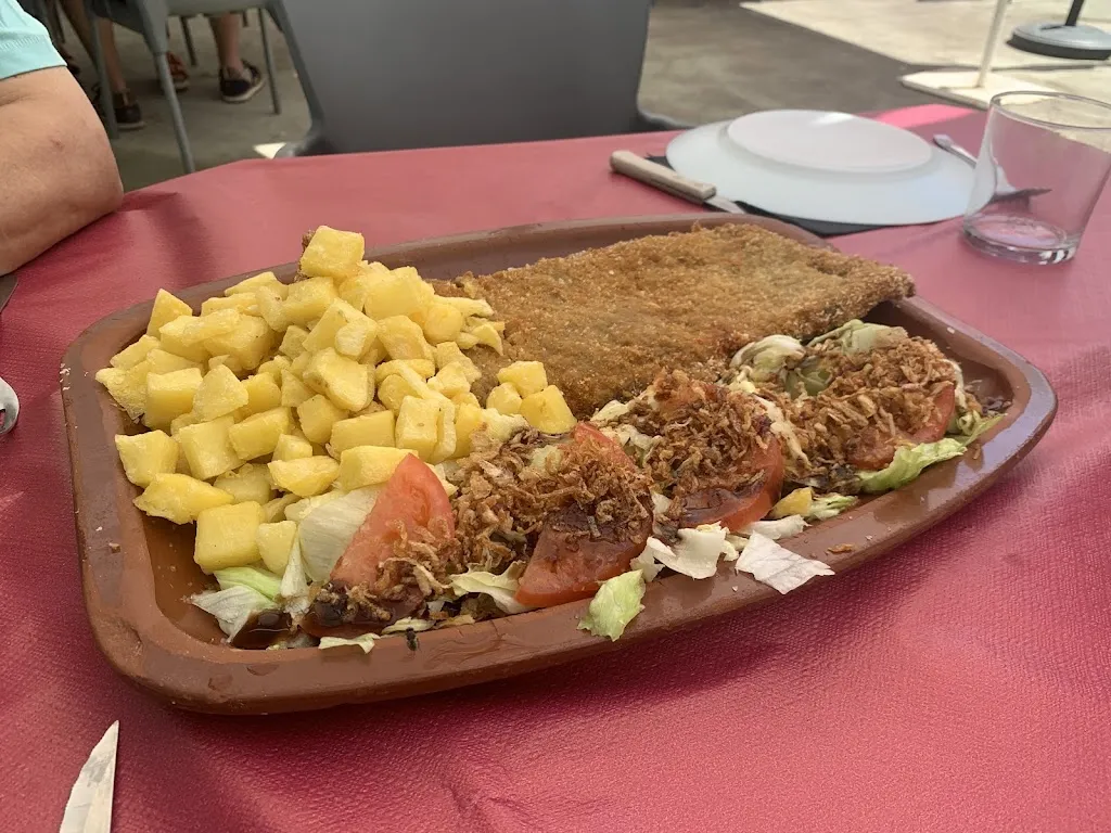 Bar Las Cañas_Cimanes del Tejar_slider_image_3