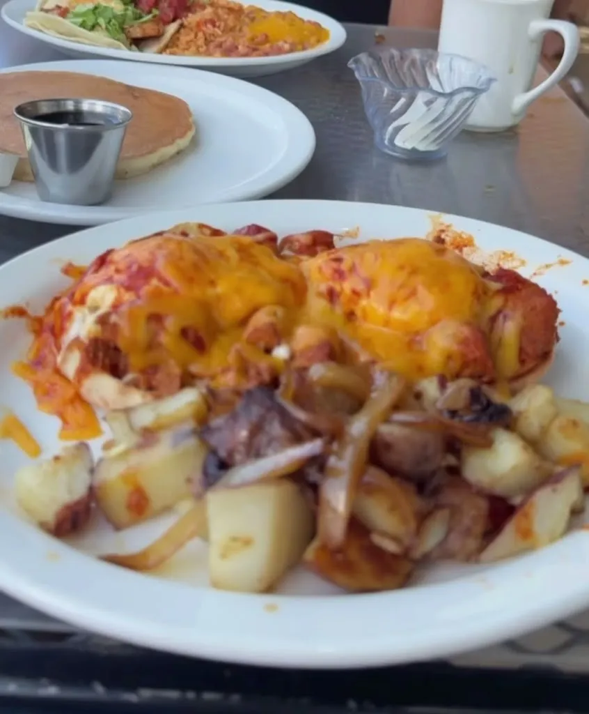 Hannah & Nate's_Corrales_slider_image_2