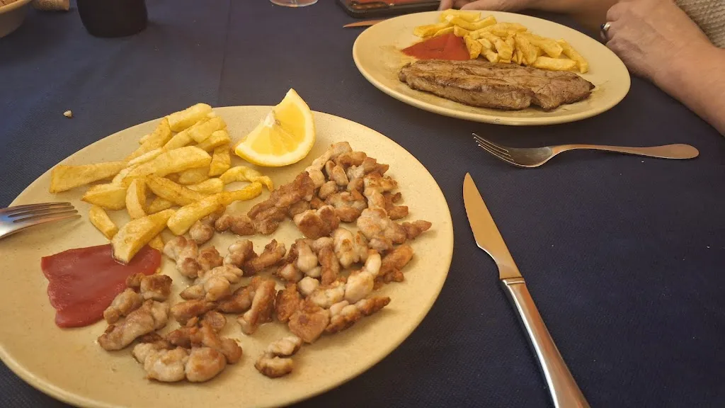 Malcolm Muir_Hotel Rural Huelde_Crémenes_review