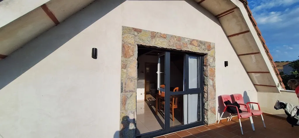 Hostal El Cruce restaurant in Cistierna