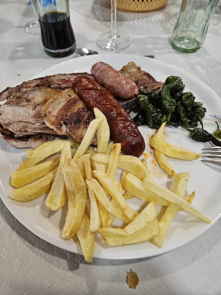 Martin Schultze_Hostal Restaurante El Bayo_Cubillos del Sil_review