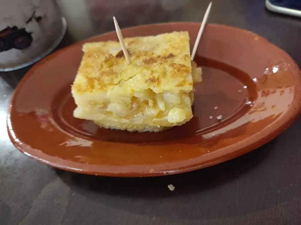 Menu_CAFÉ-BAR LA MADRILEÑA_Cubillos del Sil_image_6