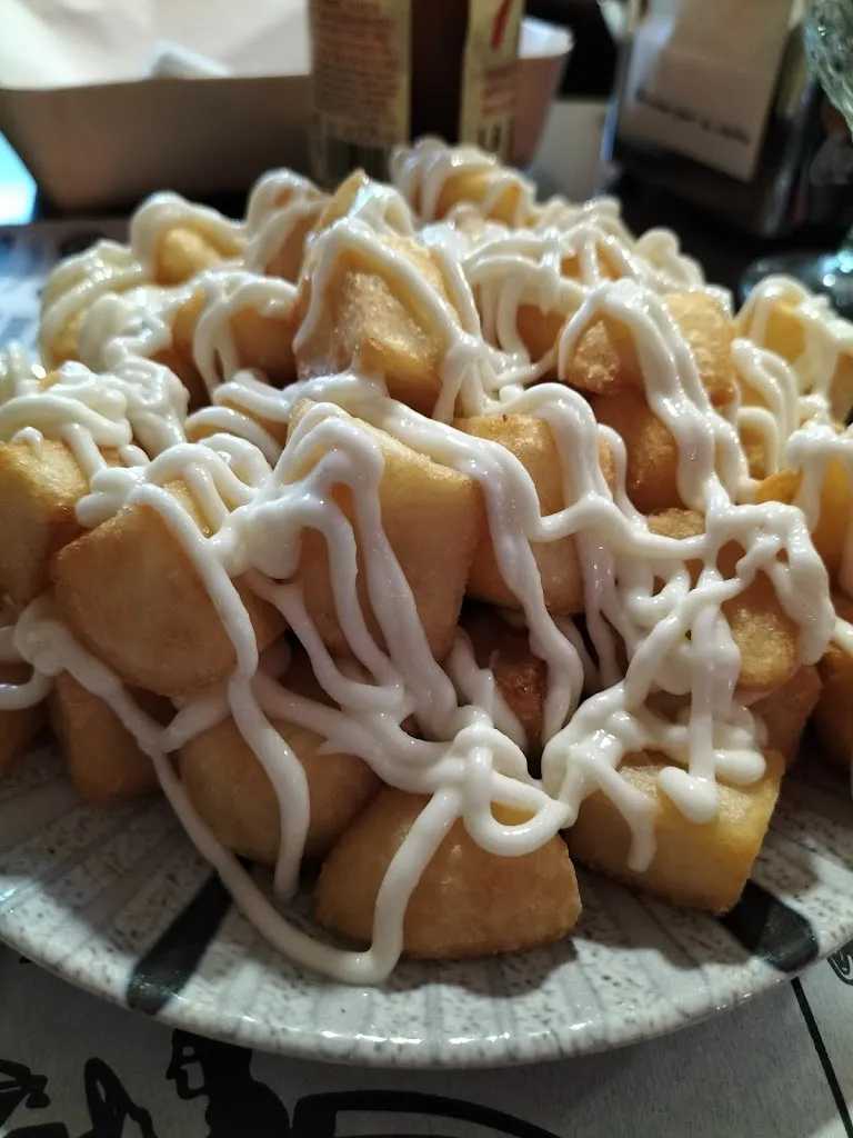 Paloma Gomez_CAFÉ-BAR LA MADRILEÑA_Cubillos del Sil_review