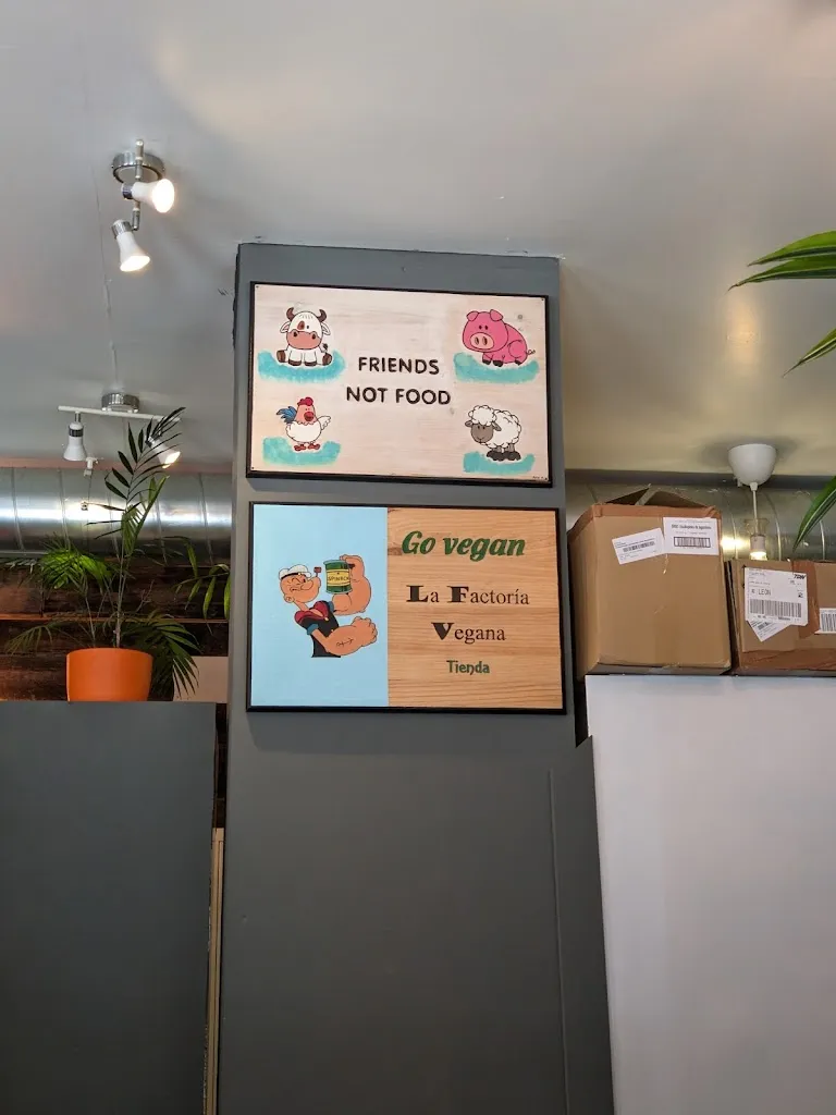 Angelina do Nascimento_La Factoría Vegana Restaurante_Escobar de Campos_review