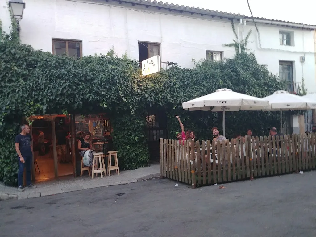 BAR LA CUEVA_El Barco de Ávila_slider_image_3