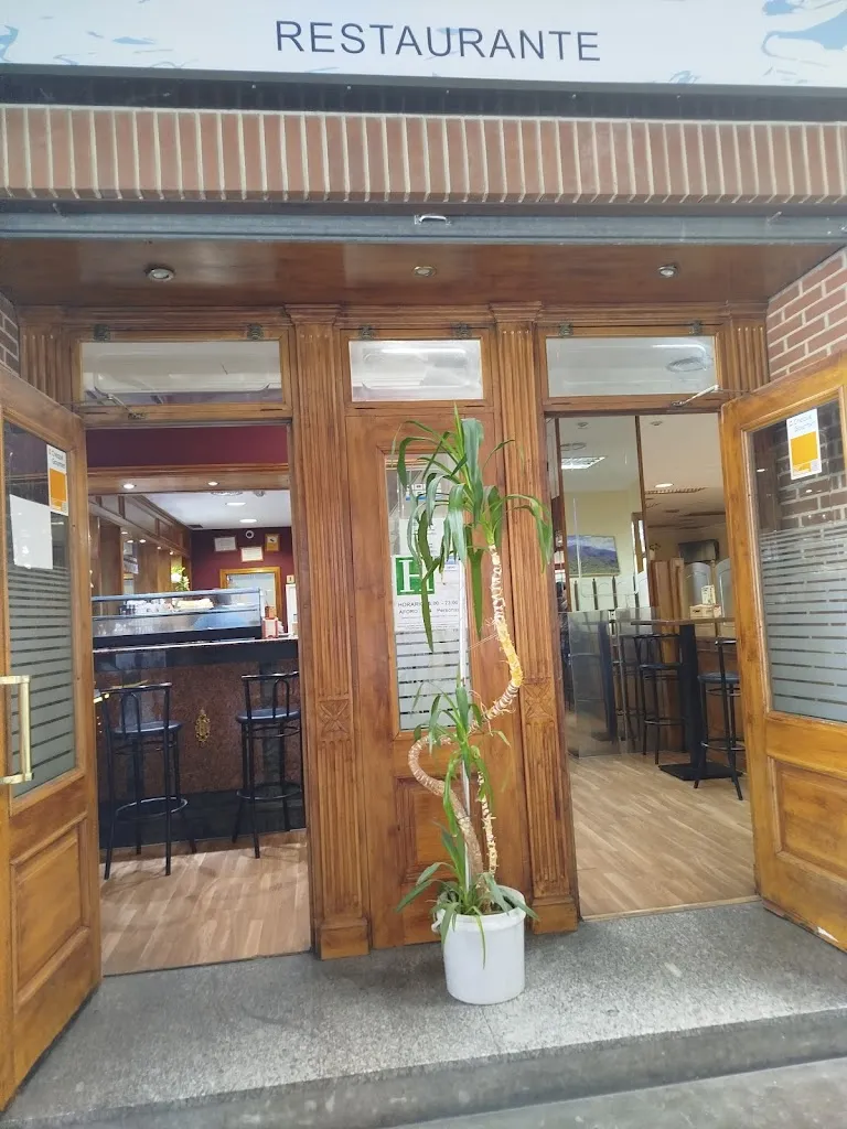 El refugio de Yoli restaurant in Gamonal