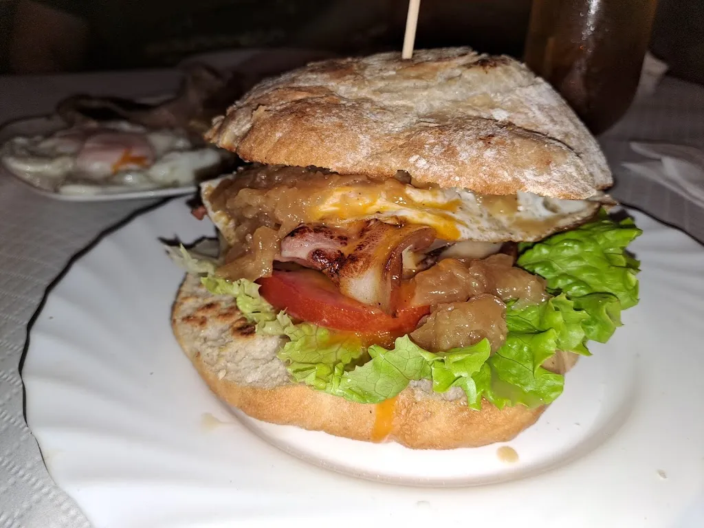 Pablo Gutierrez_Bar Casa del Pueblo_Garrafe de Torío_review