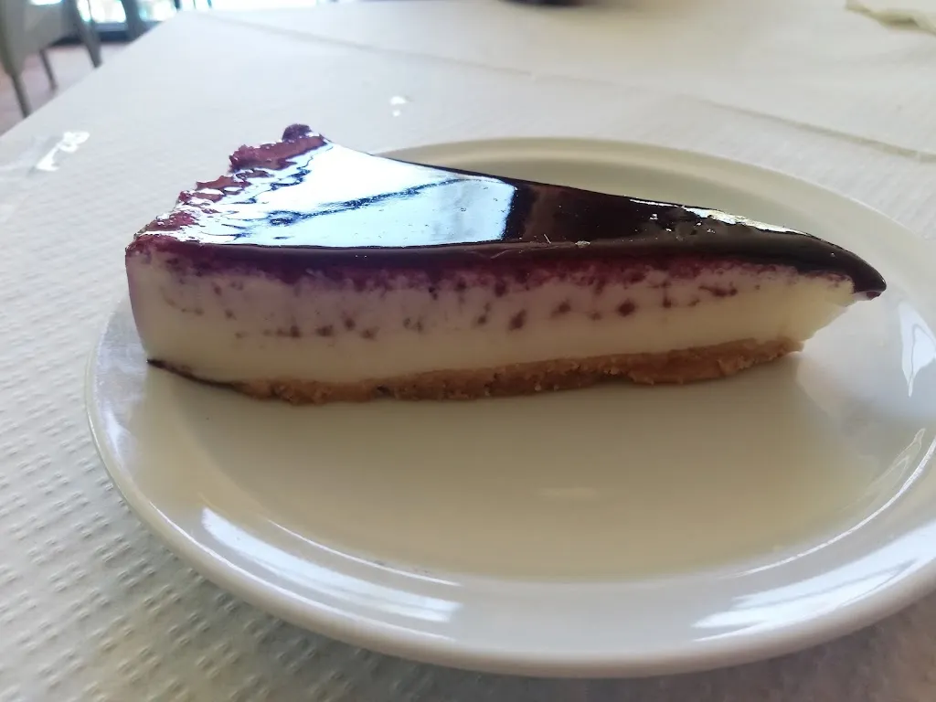 Menu_Cafeteria restaurante la piscina_El Hoyo de Pinares_image_8