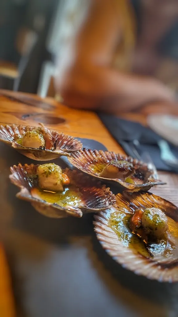 Roberto López García-Leñero (Virginia y Roberto)_Taberna Chico Calla Elda_Elda_recensione