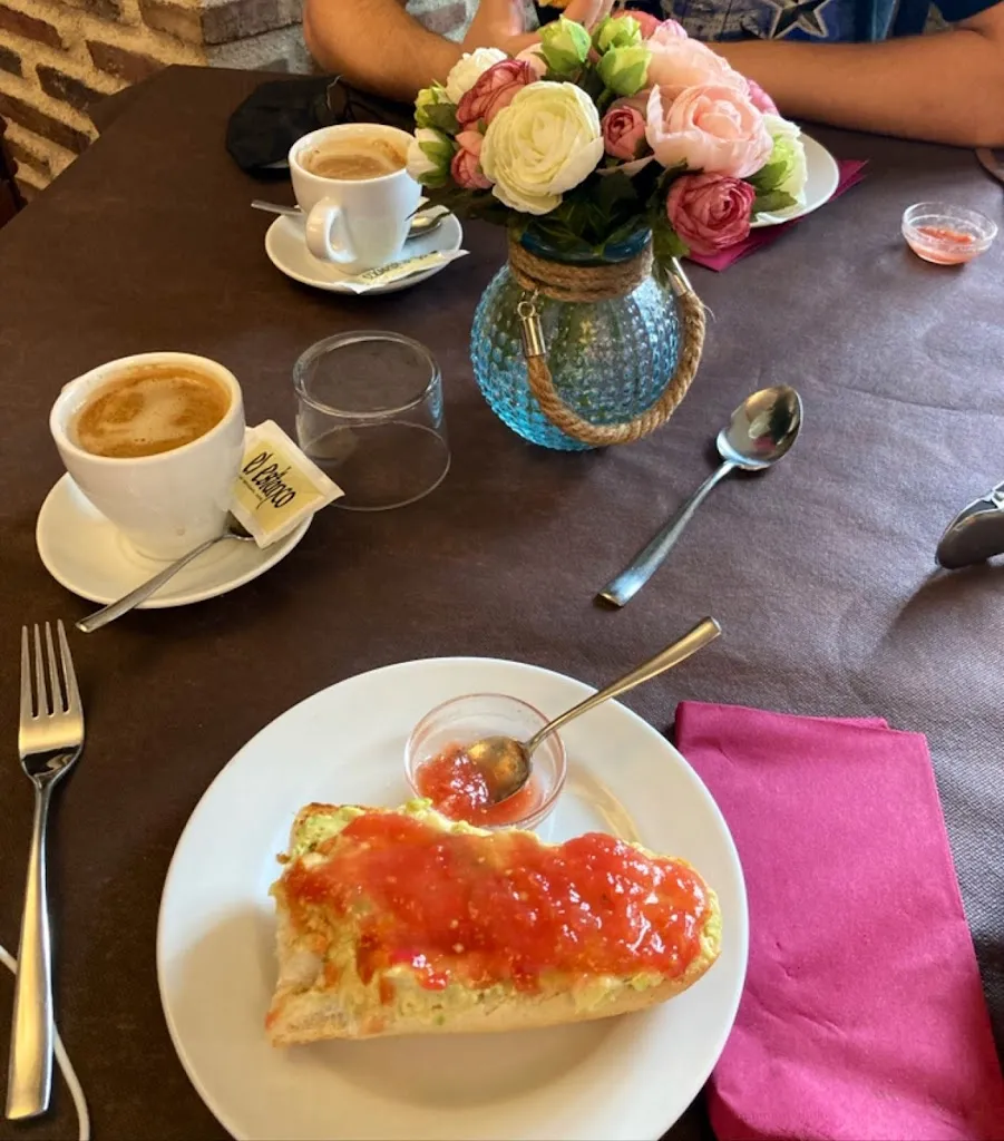 Menu_Restaurante y Hotel El Estanco_El Hoyo de Pinares_image_4