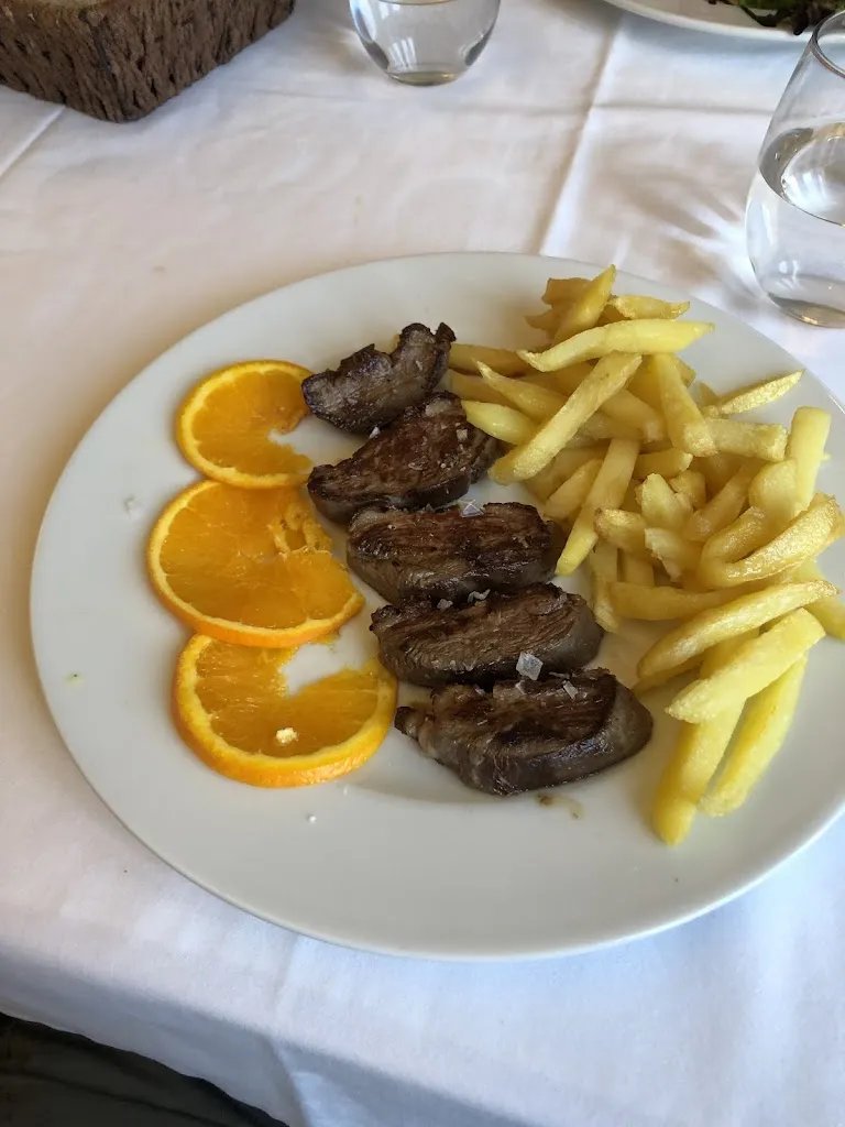 Menu_Restaurante y Hotel El Estanco_El Hoyo de Pinares_image_8