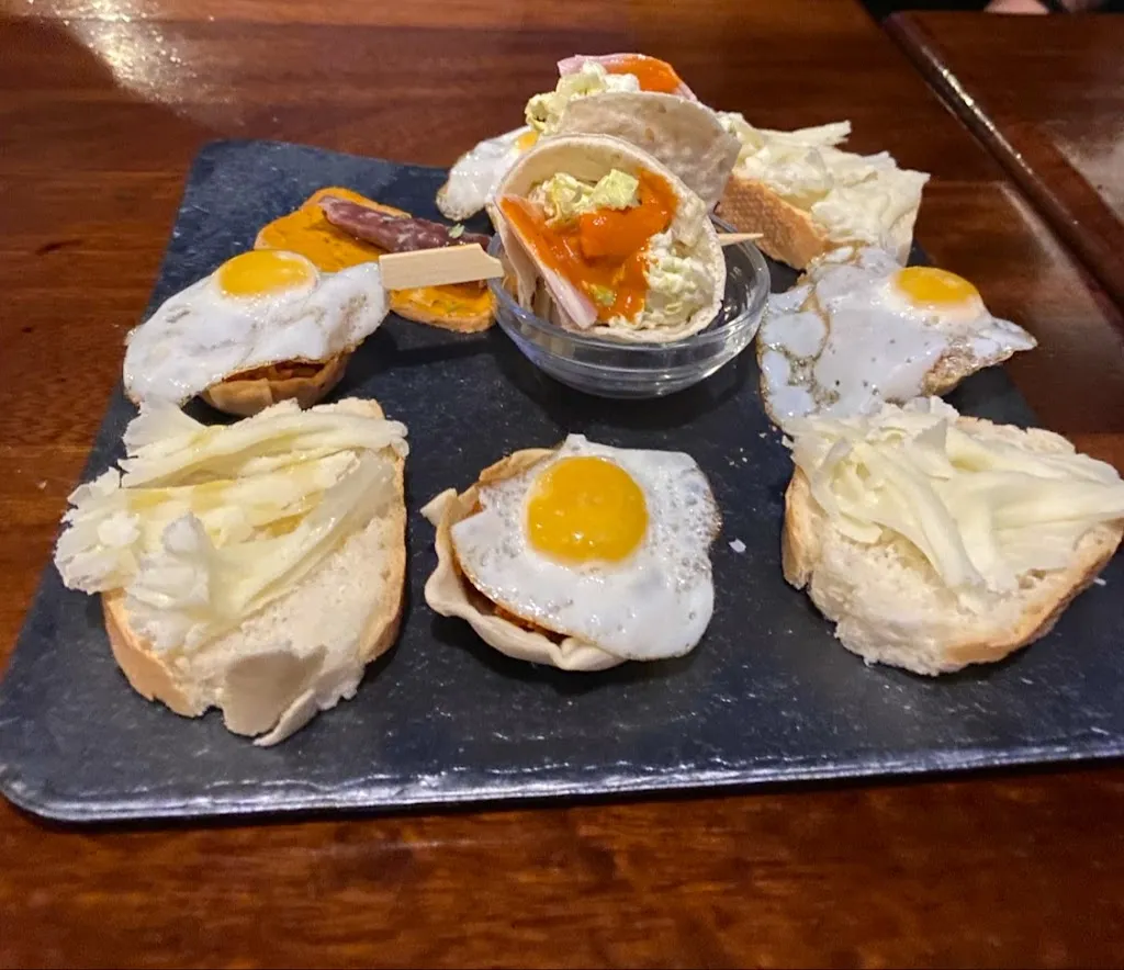 Menu_Pub Don Manuel_Fuentes de Carbajal_image_8