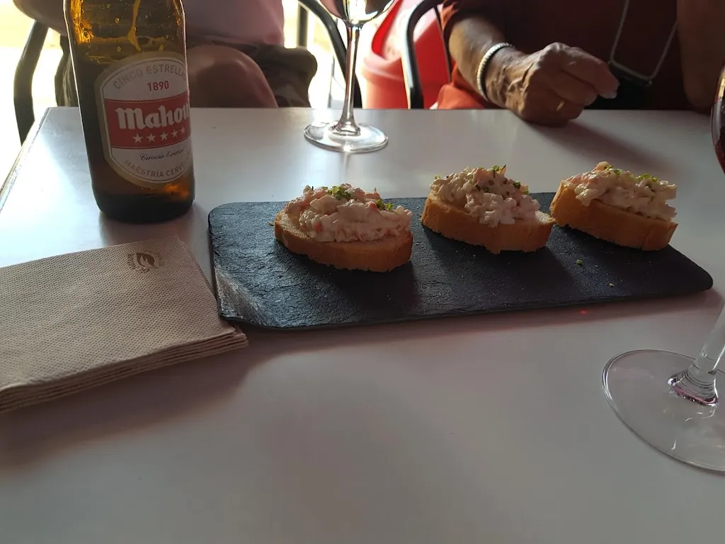 Pub Don Manuel_Fuentes de Carbajal_slider_image_3