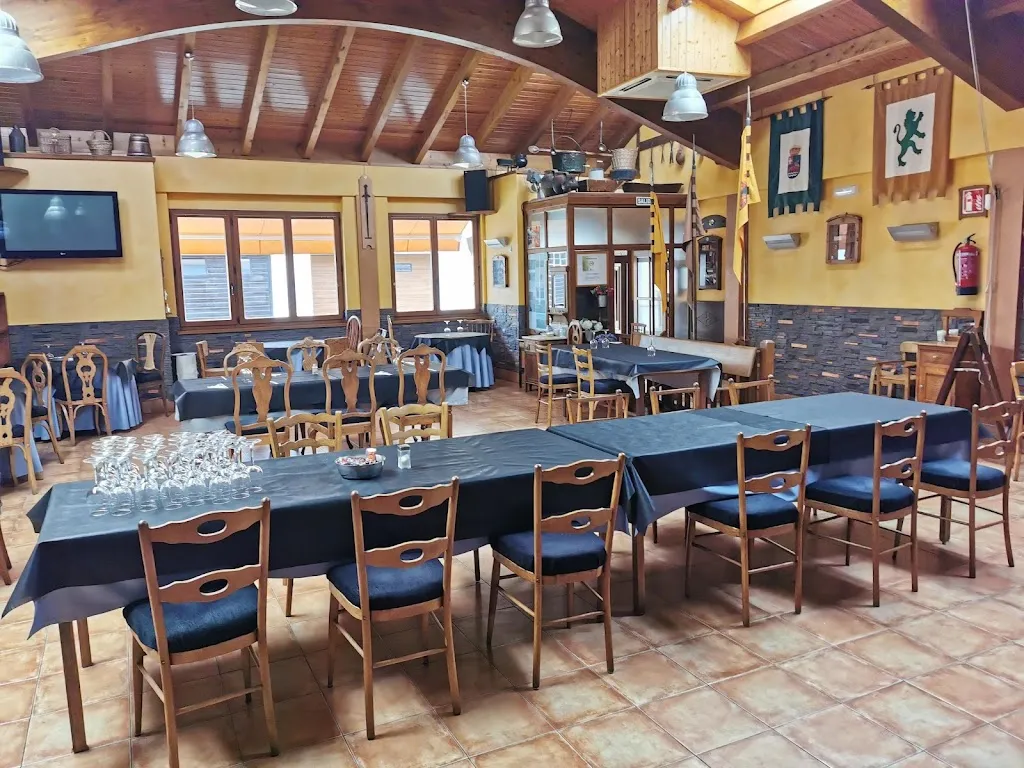 Restaurante Los Ángeles restaurant in Hospital de Órbigo