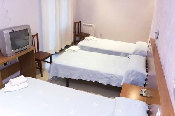 Hotel Restaurante Casa de Juanjo_La Fuente de San Esteban_slider_image_2