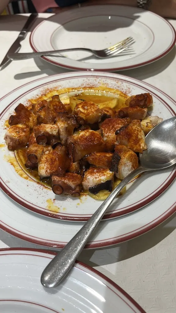 Bar Rosales_La Fuente de San Esteban_slider_image_2