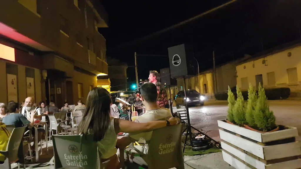 GastroBar Restaurante Foodsion_La Pedraja de Portillo_slider_image_2