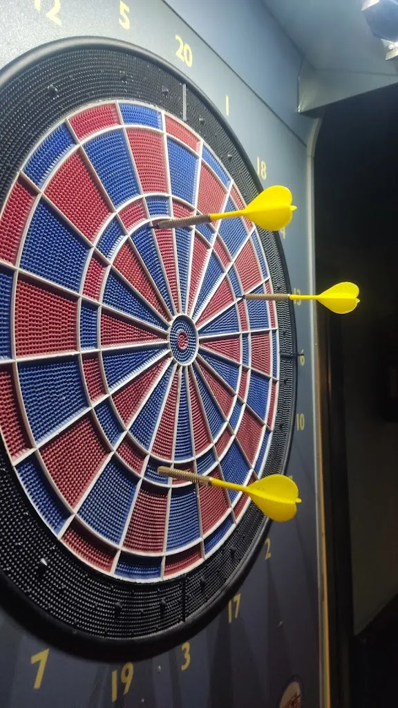 Mario Santos García_Pub Kache_La Pedraja de Portillo_review