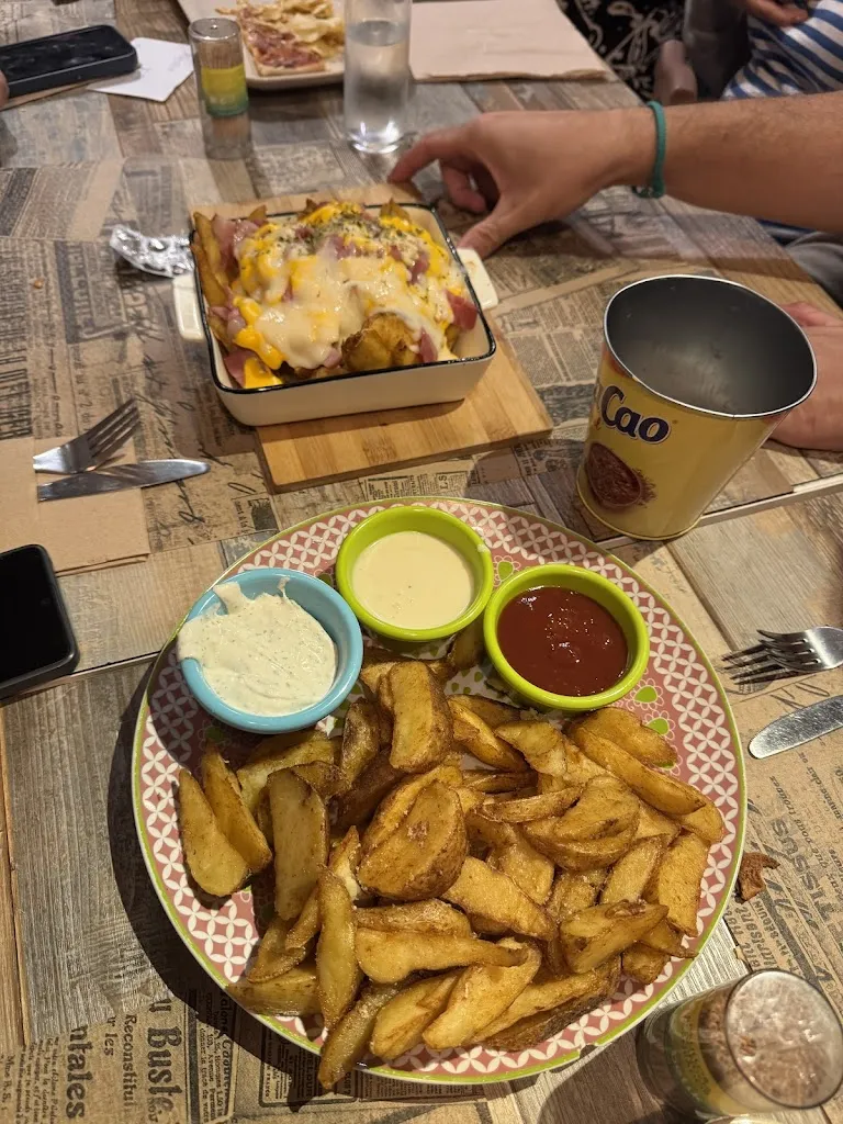 elisa menendez_El café de pola_La Pola de Gordón_review