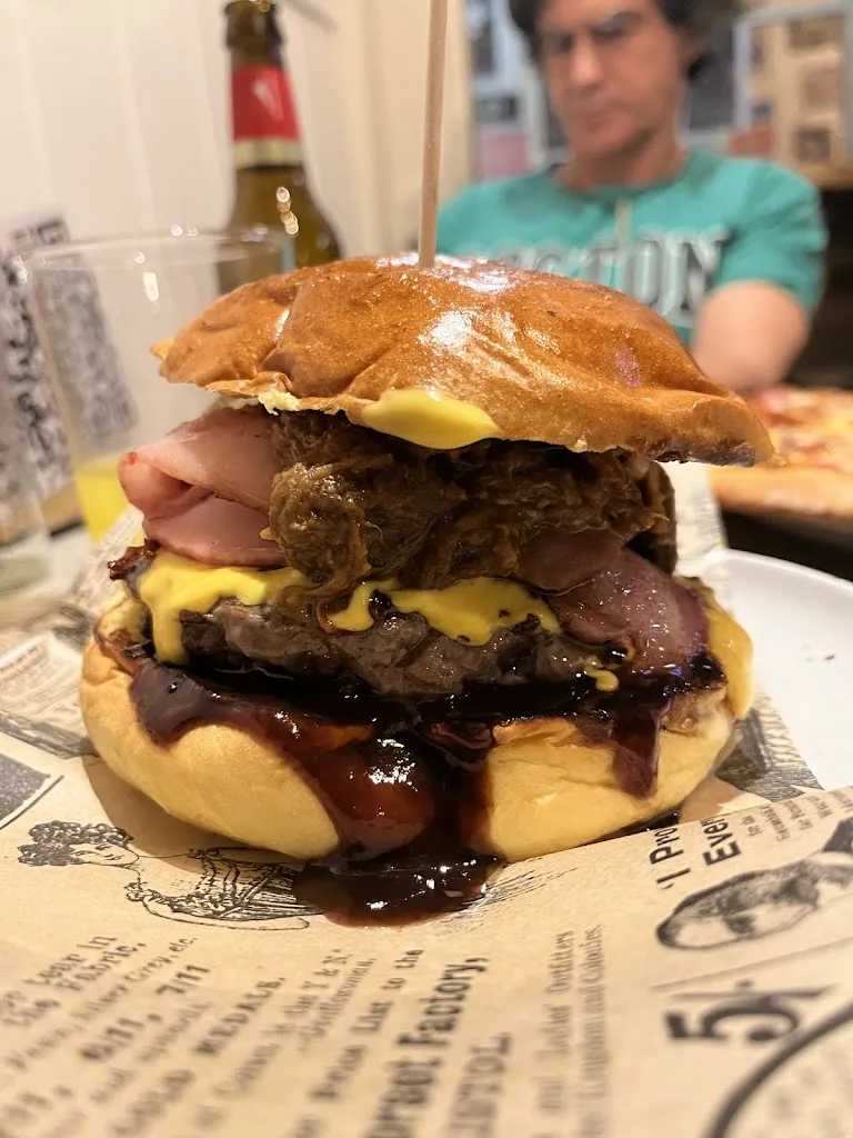 Mónica Díez Torres_El café de pola_La Pola de Gordón_review