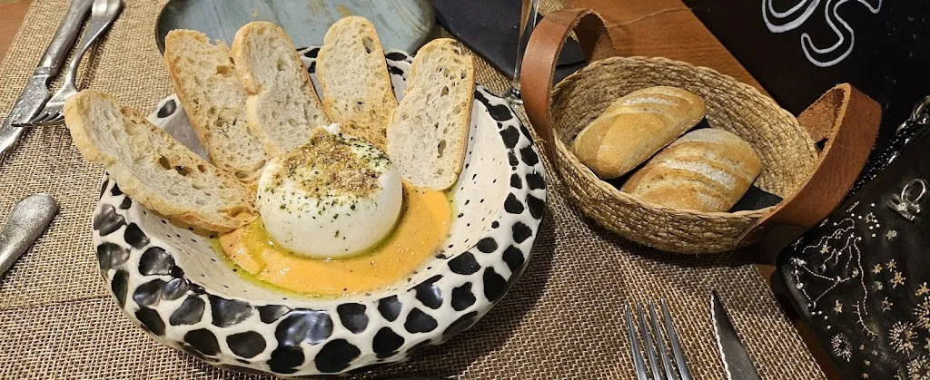 Rosa María Bustos Martínez_Plaza4 Gastrobar_Elda_review