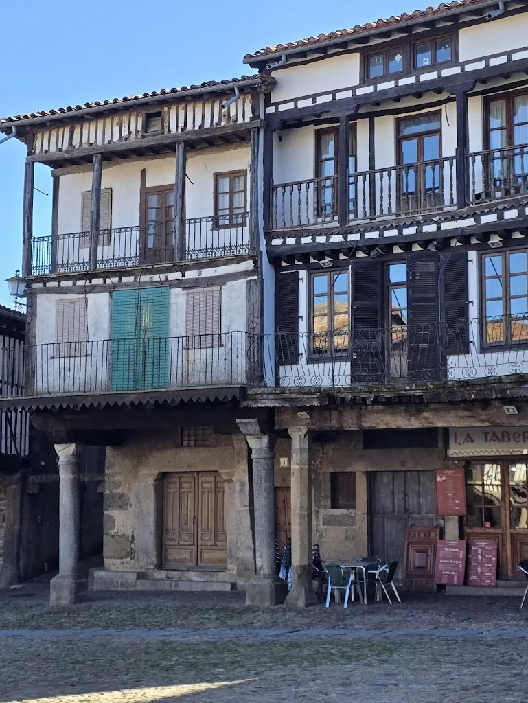 Restaurante La Taberna_La Alberca_slider_image_3