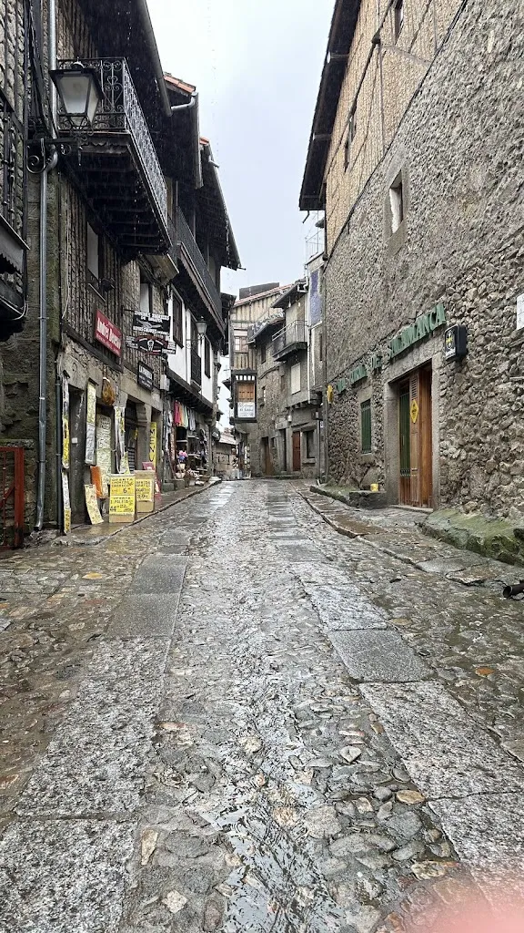 Fullero Games Entretenimiento_Garcigrande de Bellota_La Alberca_review