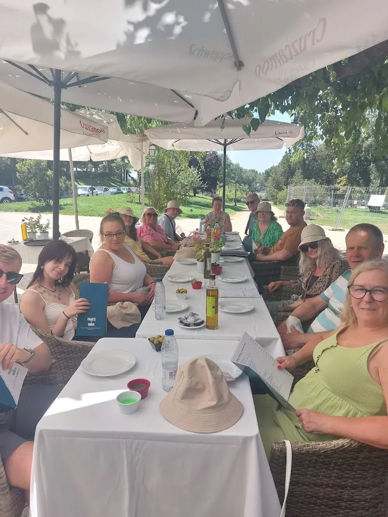 Amanda Brown_Restaurante LUSI_Lucillo_review