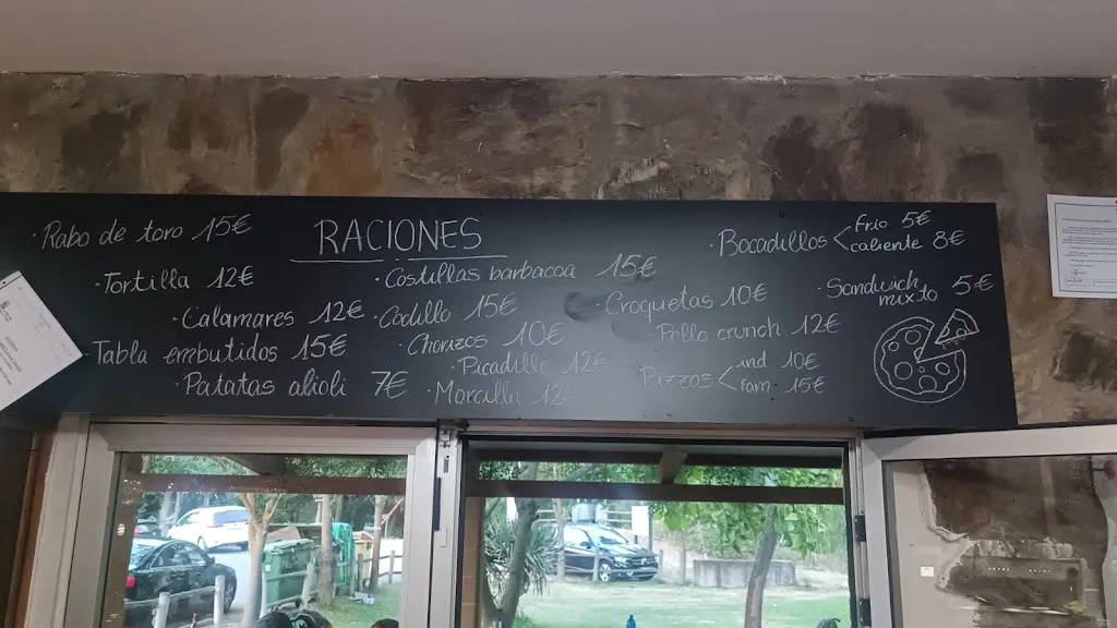 Menu_Bar Camping Llamas_Llamas de la Ribera_immagine_2