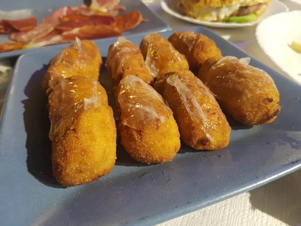 Menu_Hostal restaurante El Jardin_Laguna de Negrillos_image_6