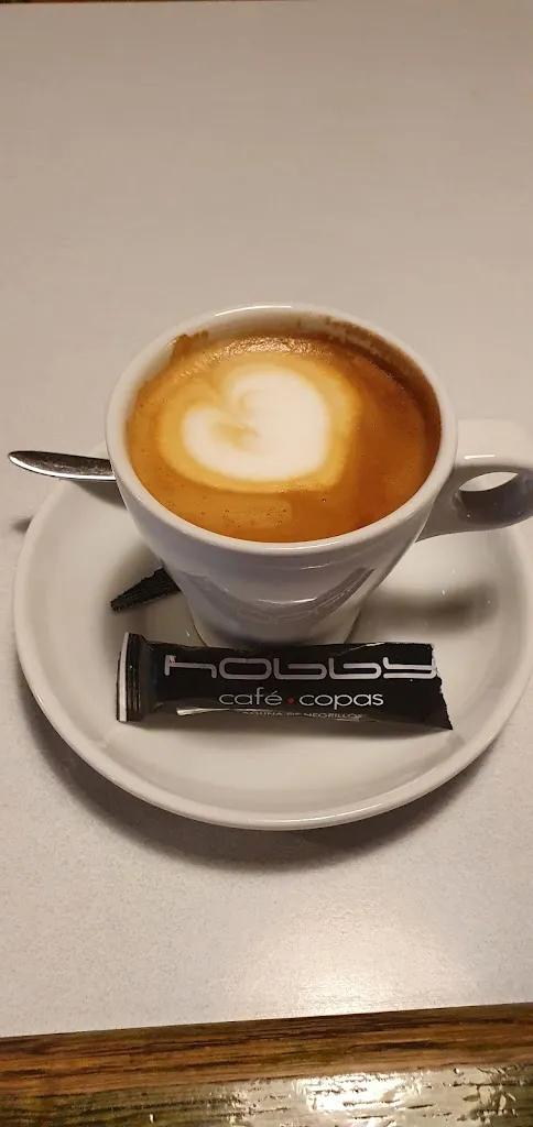 Cafe-Copas Hobby_Laguna de Negrillos_slider_image_2