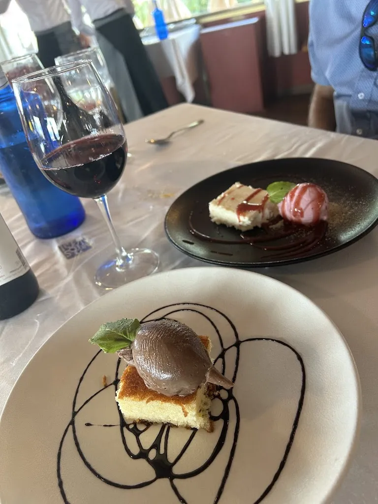 Jeff Hoffman_Restaurante panorámico La Postal_La Lastrilla_review